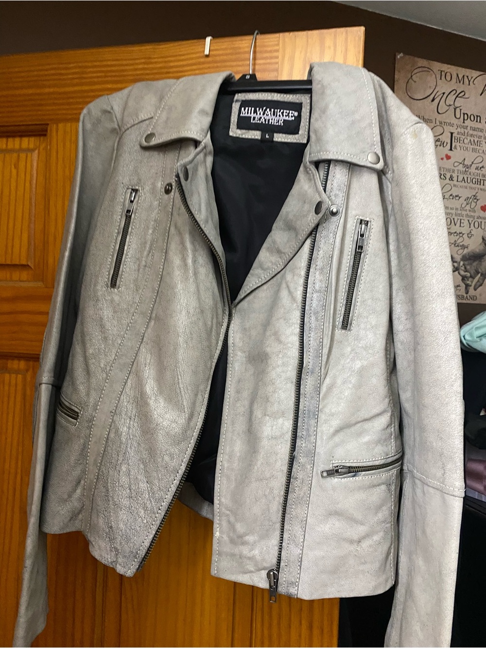 Milwaukee Leather Women's Light Gray Leather Moto Jacket